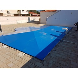 Pokrivač za bazene sa podkonstrukcijom